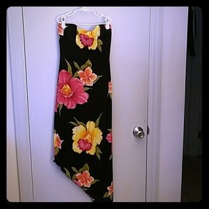 Ladies Petite Strapless Summer Dress